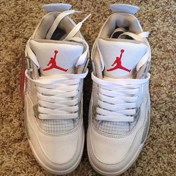 Nike Air Jordan 4 Retro White Oreo - Picture 4 of 12